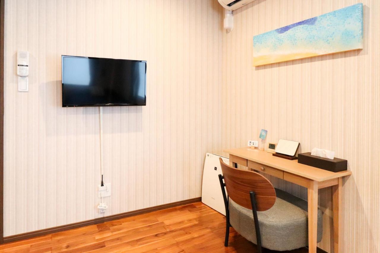 Condominium Hotel Mihama Upi Chatan Exterior foto